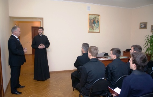 День Бога Творця у Київській Трьохсвятительській духовній семінарії День Бога Творця у Київській Трьохсвятительській духовній семінарії